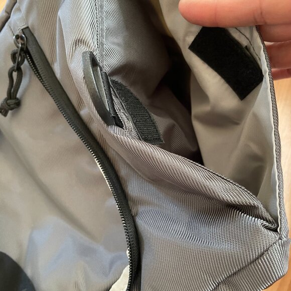 High Sierra Essential Duffel Bag, Mercury Black 60 L. Gym Travel Carry On. NWT - Picture 12 of 16